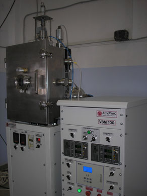 Вакуумная установка VS производства российской компании РОБВАК является универсальной напылительной установкой с возможностью частичной модификации и изменения функционала под требования пользователя.